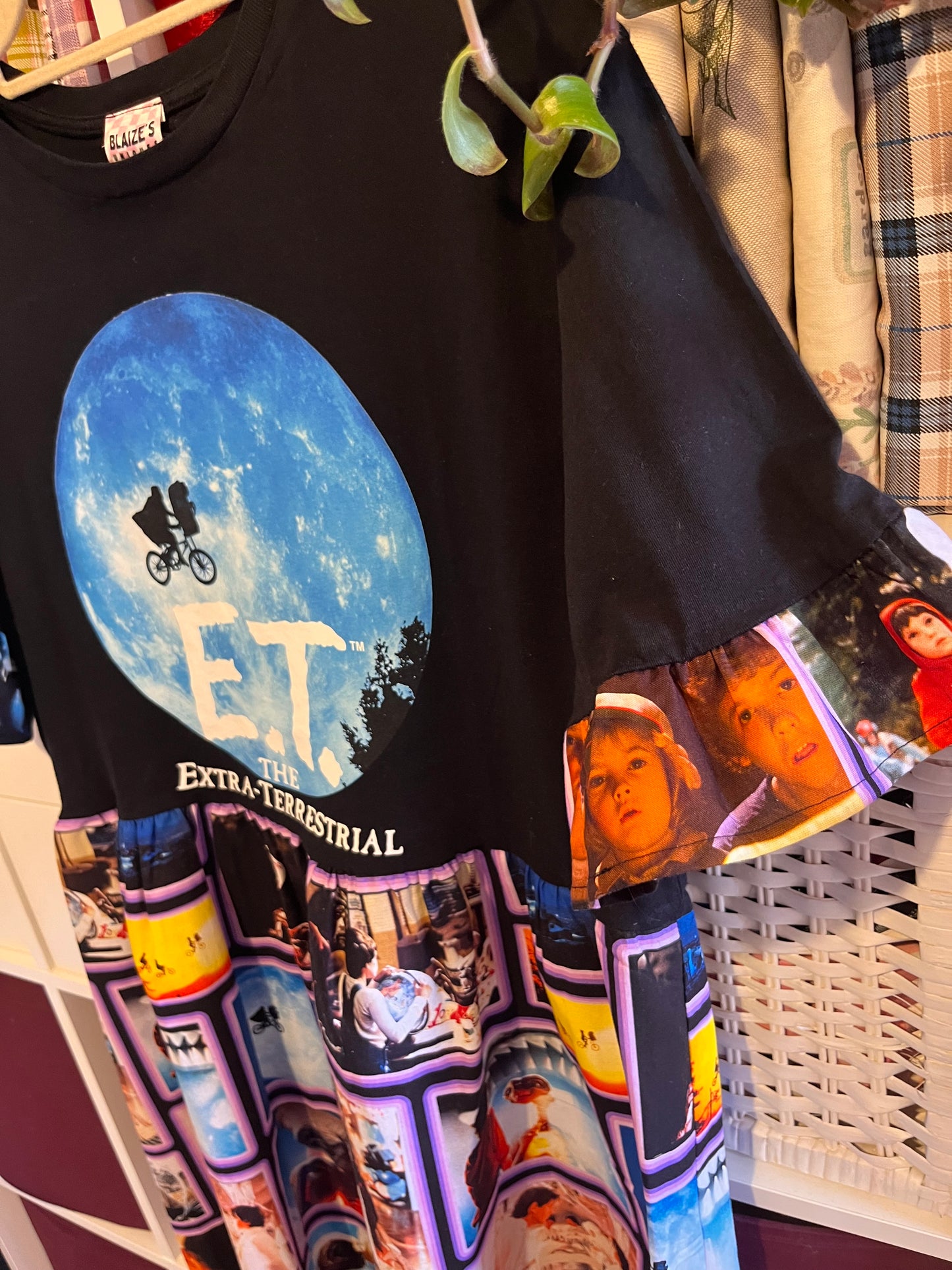 ET Tee Dress - Size 12 - M