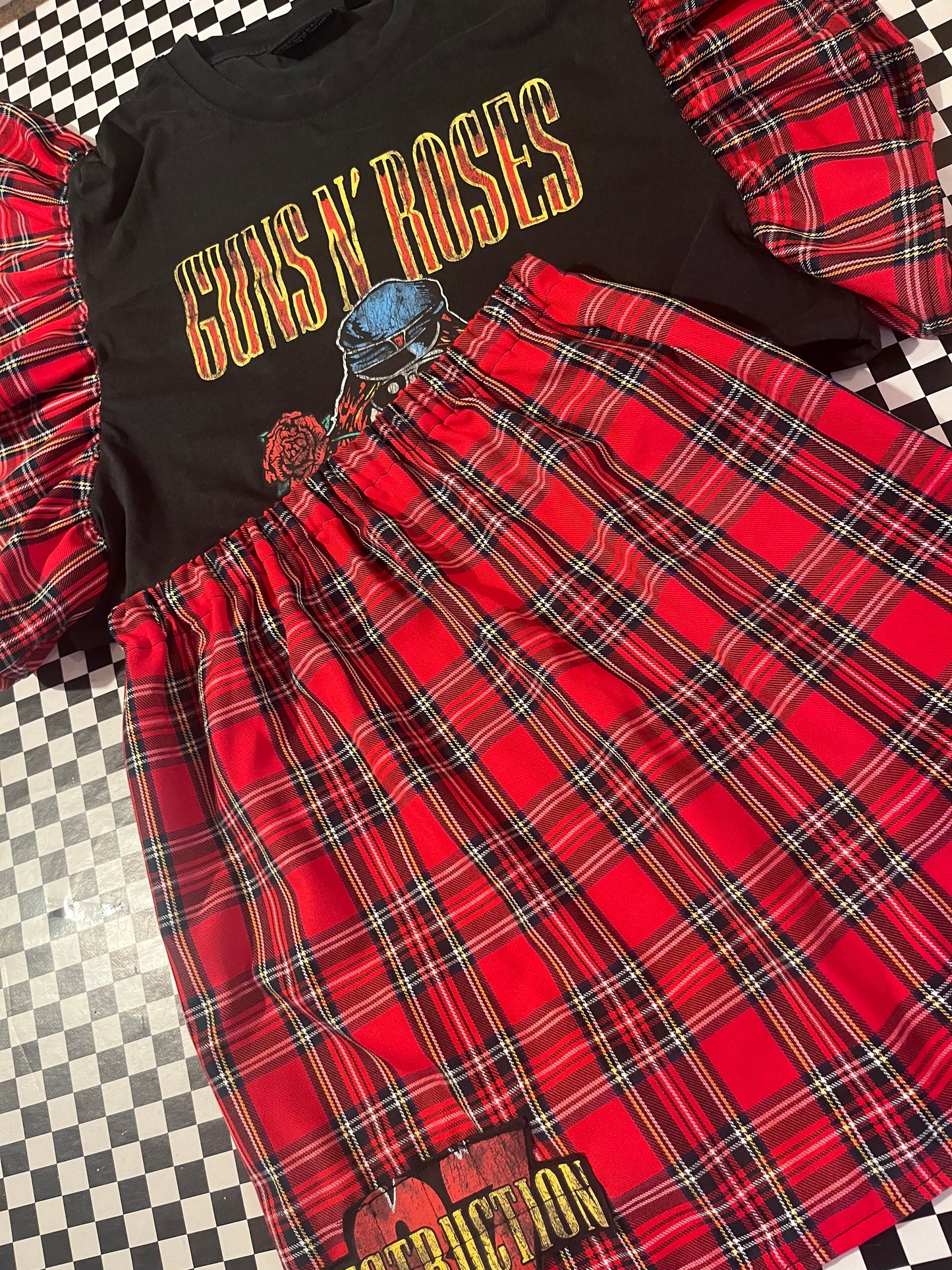 Guns and Roses Co Ord Set - Size s - UK 10