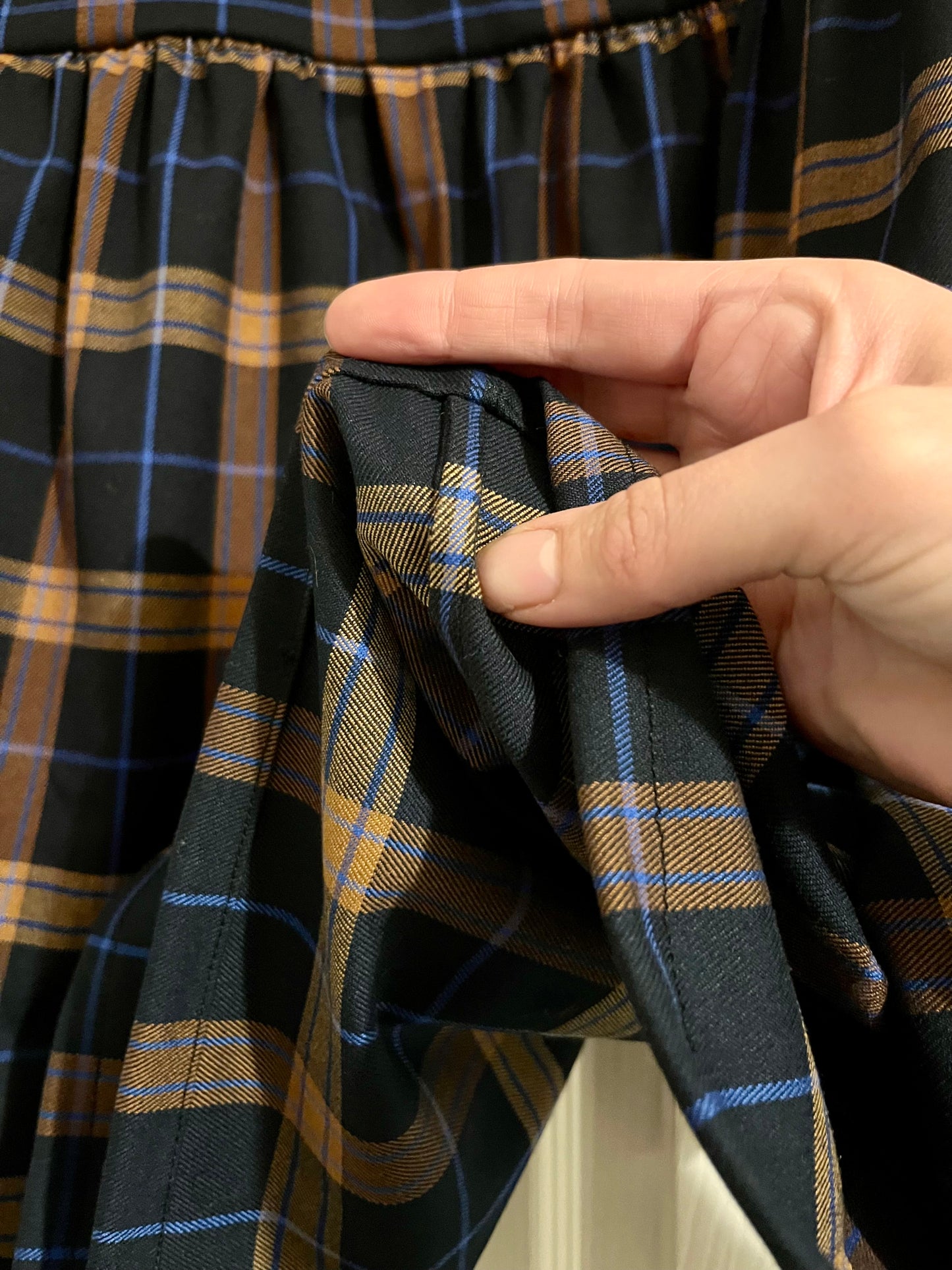 2 Tier Midi Skirt - Size 10