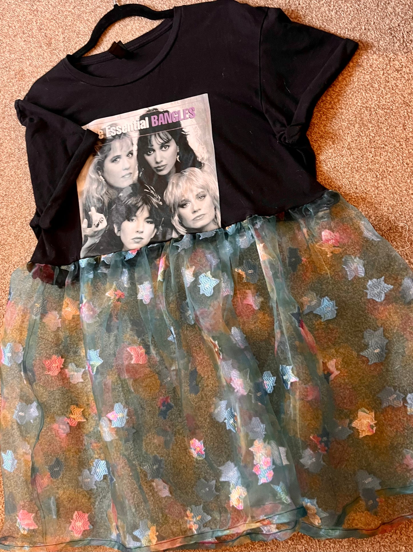 The Bangles - Size L - UK 14/16