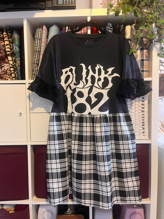 Blink 182 Tee Dress - SizeUK 16 / 18