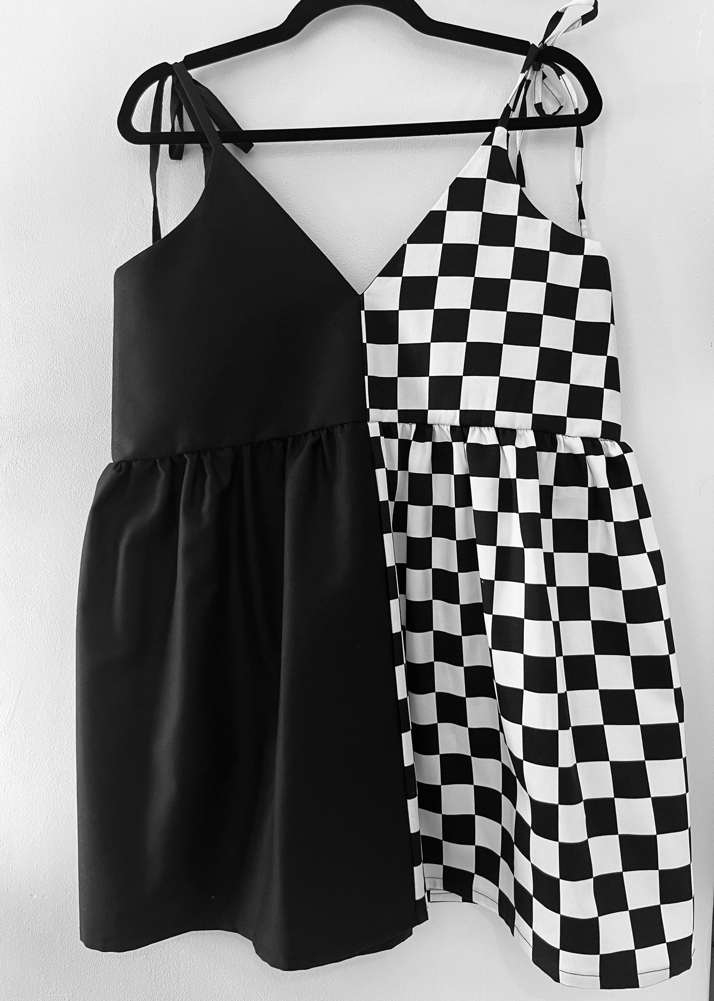 Half and Half Checkmate & Black Cami - Size 8