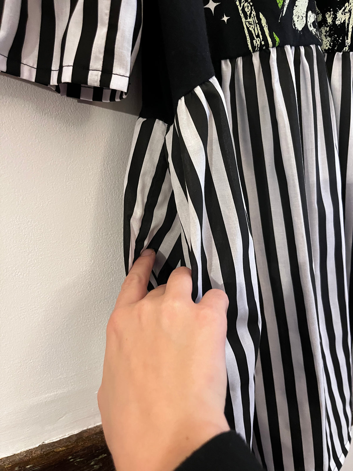 Beetle Juice Tee Dress - Size L