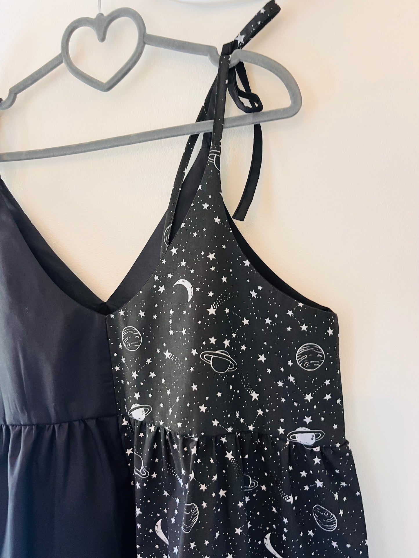Stars & Moon & Black Cami - Size 16