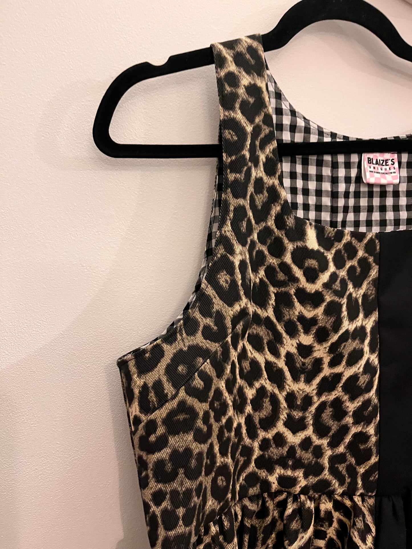 Half leopard Sleeveless Smock - UK 14