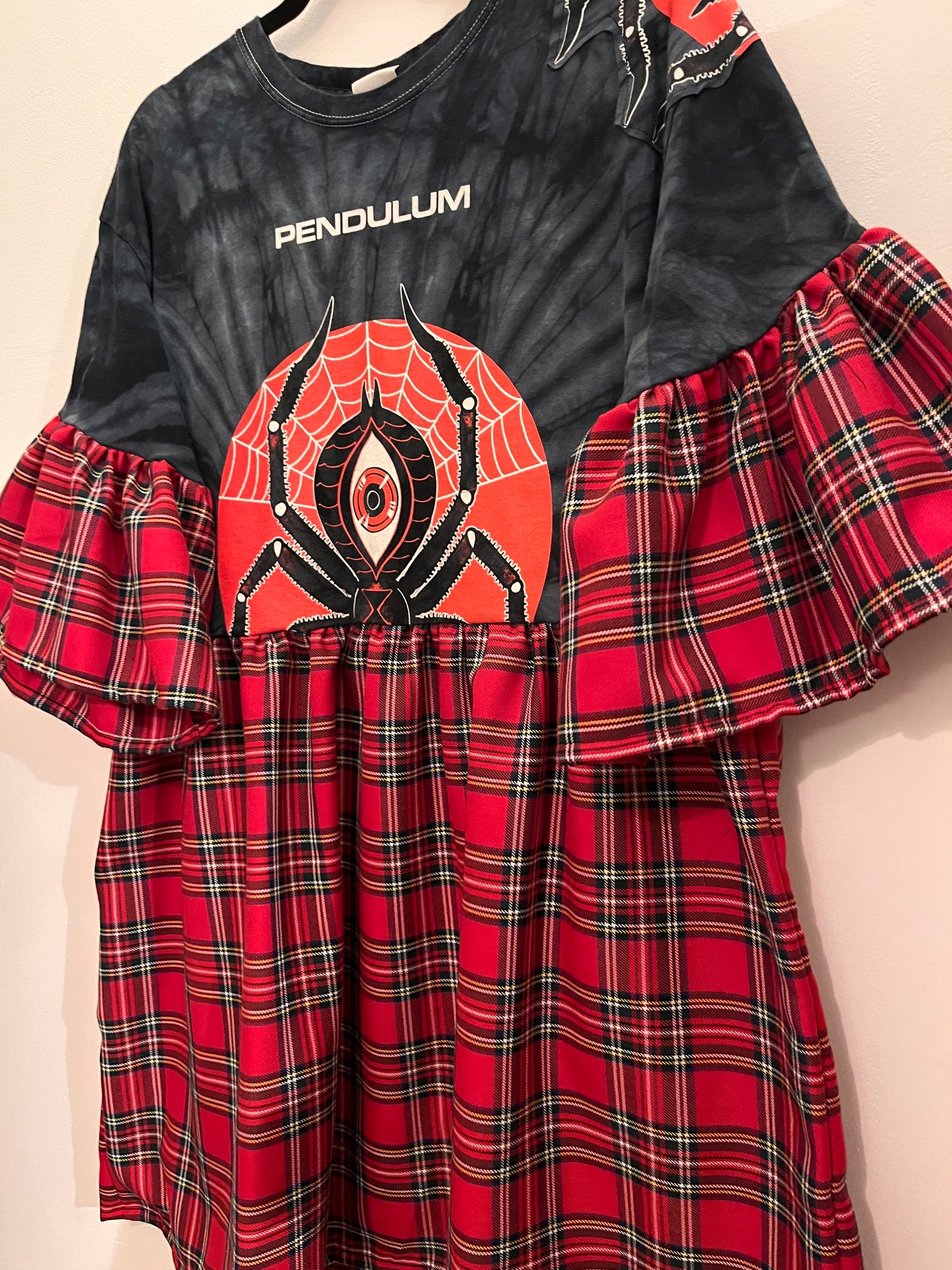 Pendulum Tee Dress - Size L - UK 14/16